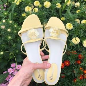 🌼Beaded Kitten Heels🌼